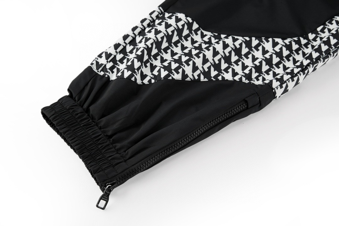 LOUIS VUITTON 路易威登 SS23 千鸟格拼接束脚运动裤 休闲裤 裤子 长裤 黑色 1AAT7J