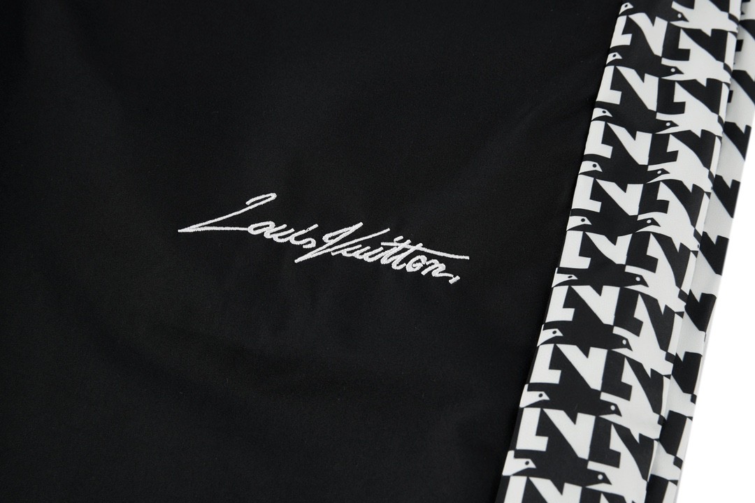 LOUIS VUITTON 路易威登 SS23 千鸟格拼接束脚运动裤 休闲裤 裤子 长裤 黑色 1AAT7J