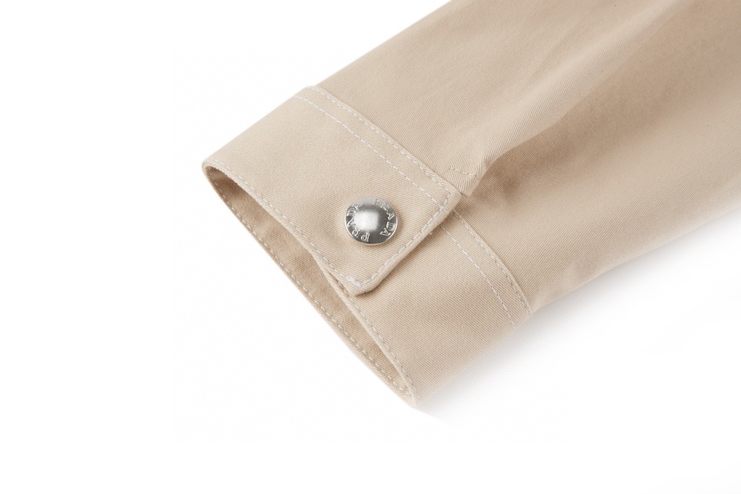 PRADA 普拉达 纯色logo徽标 牛仔衬衫 外套 长袖 卡其色 SC696-108I-F0241-S-232