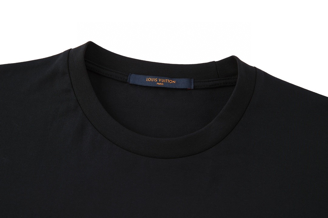 LOUIS VUITTON 路易威登 字母logo印花刺绣小狗图案 套头 圆领 短袖 T 恤 上衣 黑色 1AFQ67
