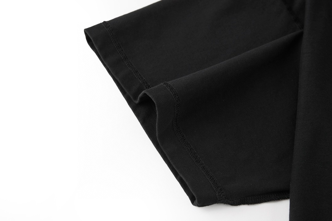 Balenciaga 巴黎世家 双环字母logo印花短袖 T 恤 圆领 夏季 黑色 787358TQVJ41569