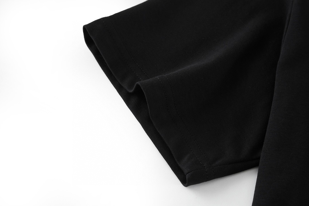 PRADA 普拉达 纯色尼龙拼接 圆领 短袖 T恤 黑色