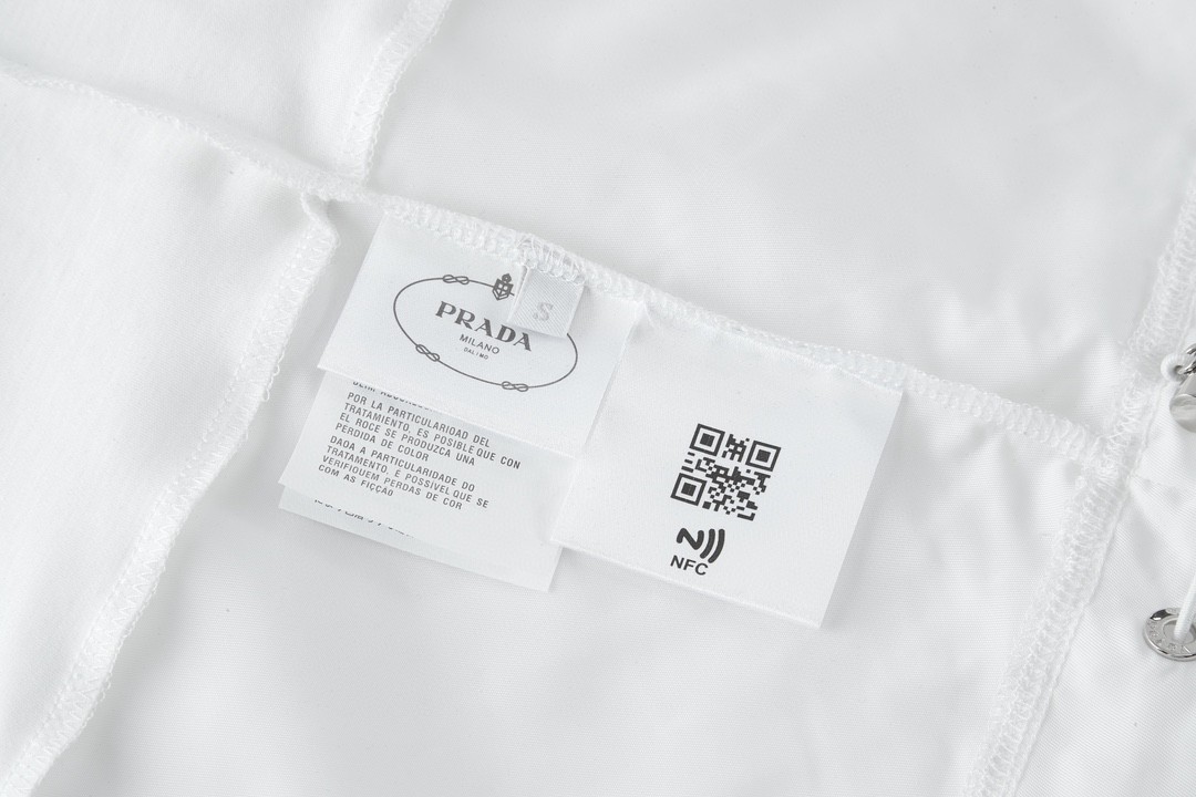 PRADA 普拉达 纯色尼龙拼接 圆领 短袖 T恤 白色 