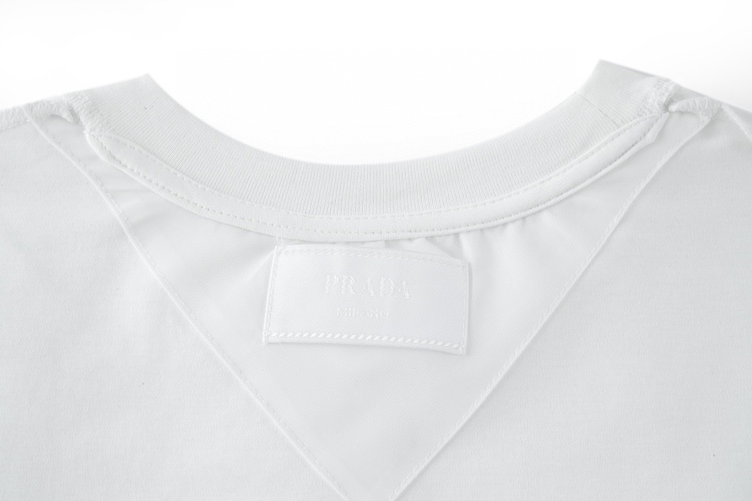 PRADA 普拉达 纯色尼龙拼接 圆领 短袖 T恤 白色 