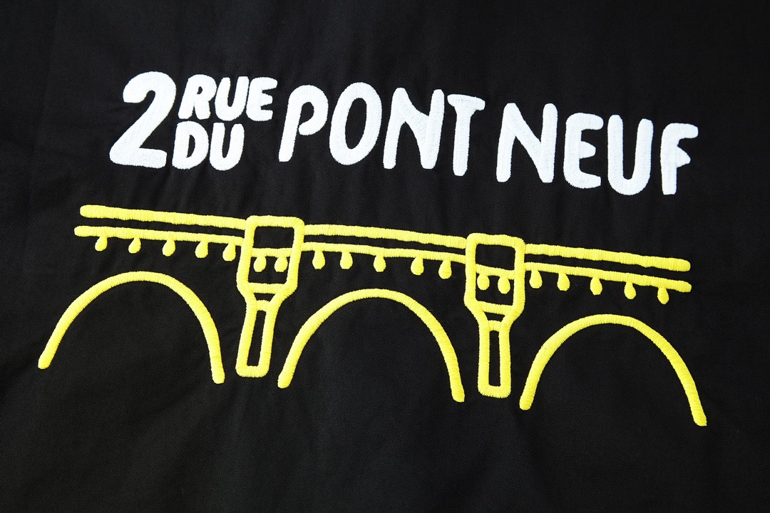 LOUIS VUITTON 路易威登 巴黎铁塔刺绣图案衬衫 短袖 上衣 夏款 黑色 1AFJHR