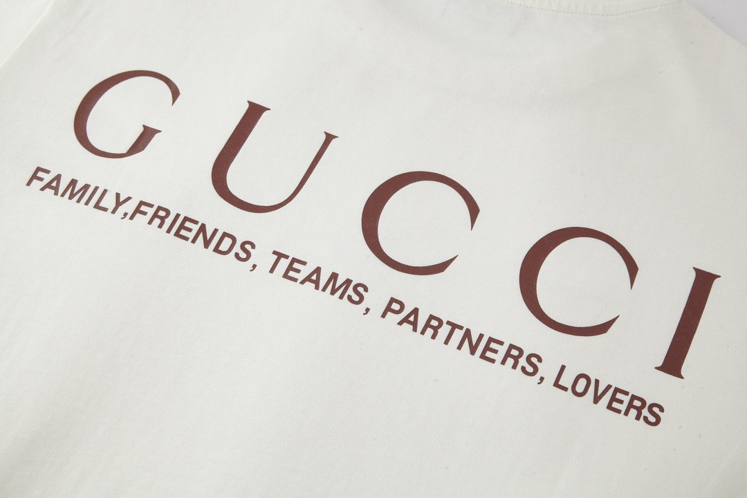 GUCCI 古驰 字母logo印花 短袖 T恤 圆领 套头 夏季 白色
