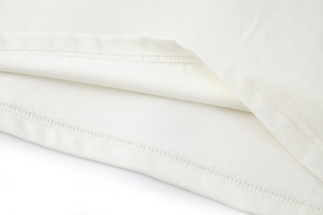 GUCCI 古驰 字母logo印花 短袖 T恤 圆领 套头 夏季 白色