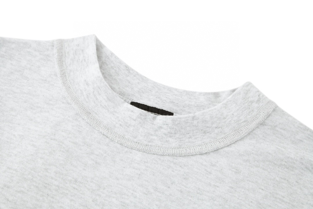 Balenciaga 巴黎世家 双环字母logo印花短袖 T 恤 圆领 夏季 灰白色 787358TQVU52569