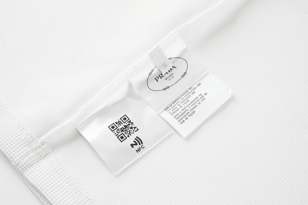 PRADA 普拉达 华夫格半拉链徽标Polo衫 短袖 T恤 白色