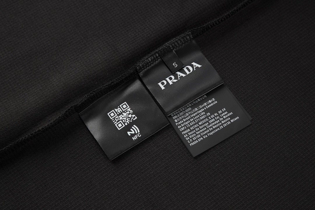 PRADA 普拉达 华夫格半拉链徽标Polo衫 短袖 T恤 黑色 