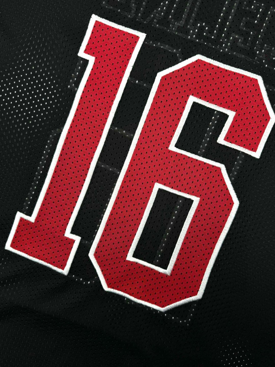 CELINE 赛琳 16号网眼短袖 T恤 圆领 夏款 黑色 2X61K384Y-38ER