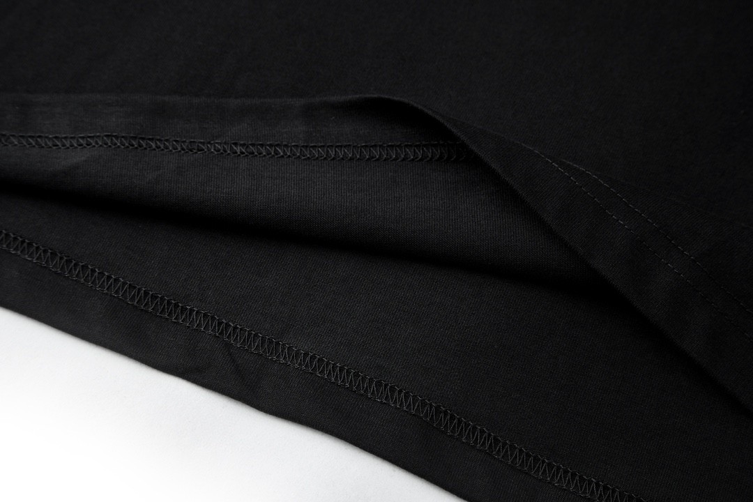 Balenciaga 巴黎世家 后背双重字母logo印花短袖 T 恤 圆领 夏季 黑色