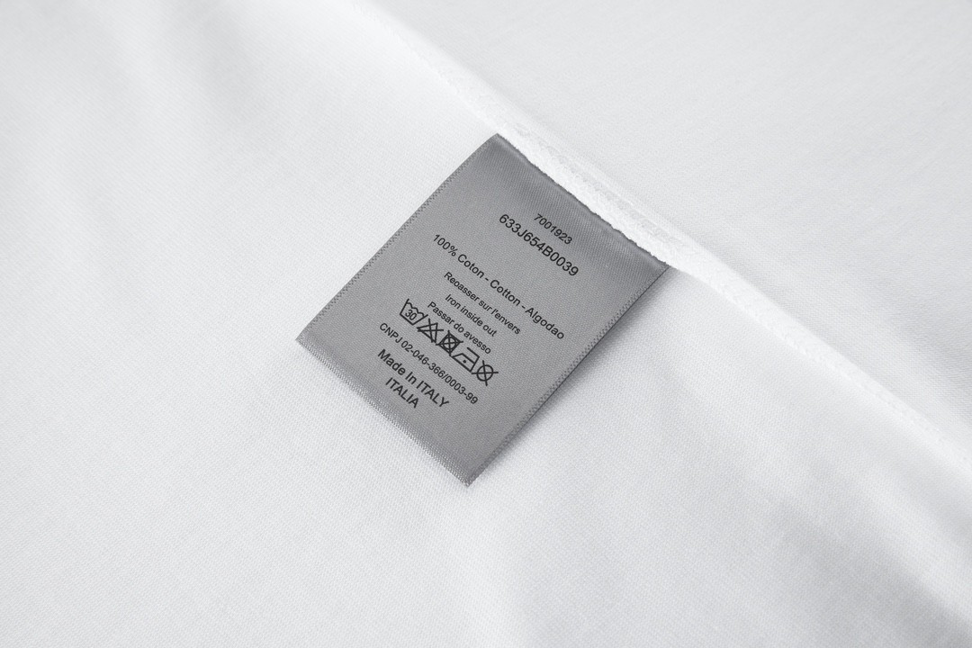 DIOR 迪奥 铭牌字母刺绣Logo标语 圆领 T恤 短袖 夏季 白色 343J696C0554-C088