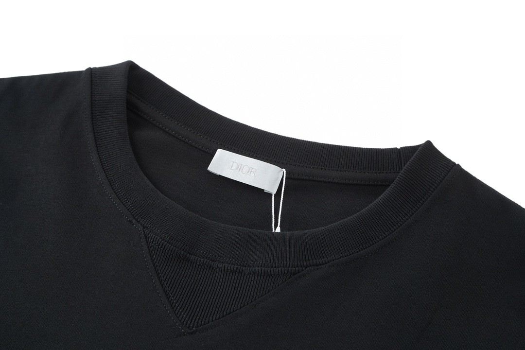 DIOR 迪奥 铭牌字母刺绣Logo标语 圆领 T恤 短袖 夏季 黑色 343J696C0554-C988