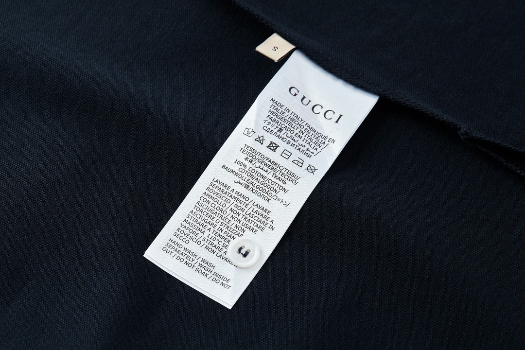 GUCCI 古驰 胸口口袋刺绣logo 条纹边饰Polo衫 短袖 T恤 夏季 蓝色 752604XJFTL4215