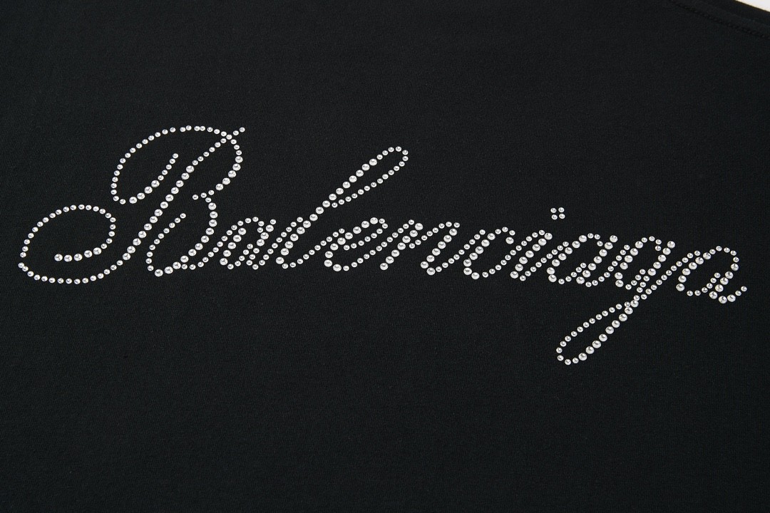 Balenciaga 巴黎世家 纯色后背水钻字母logo印花短袖 T 恤 圆领 夏季 黑色 641655TPVP71000