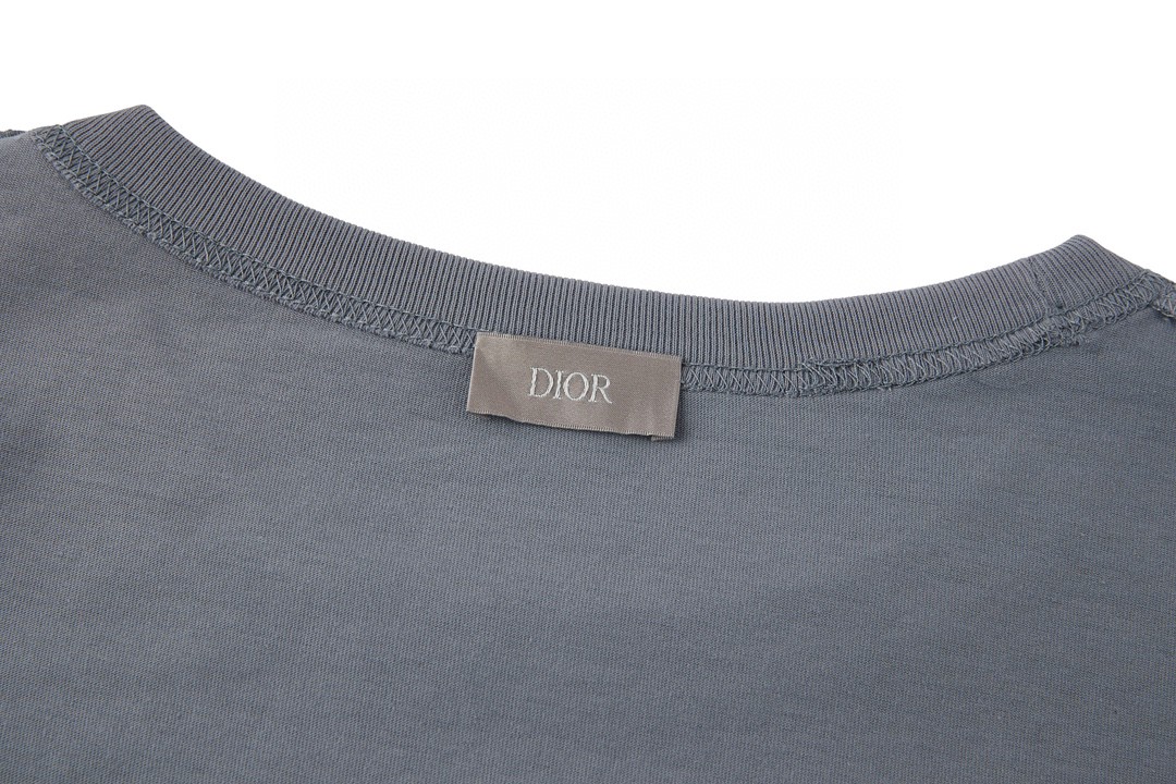 DIOR 迪奥 大O贴布字母Logo印花 圆领 T恤 短袖 夏季 灰色 493J642A0817-C885