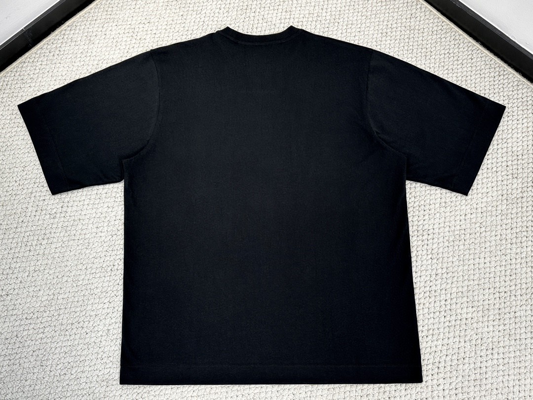 Givenchy 纪梵希 刺绣字母logo图案 T恤 短袖 套头 夏款 黑色