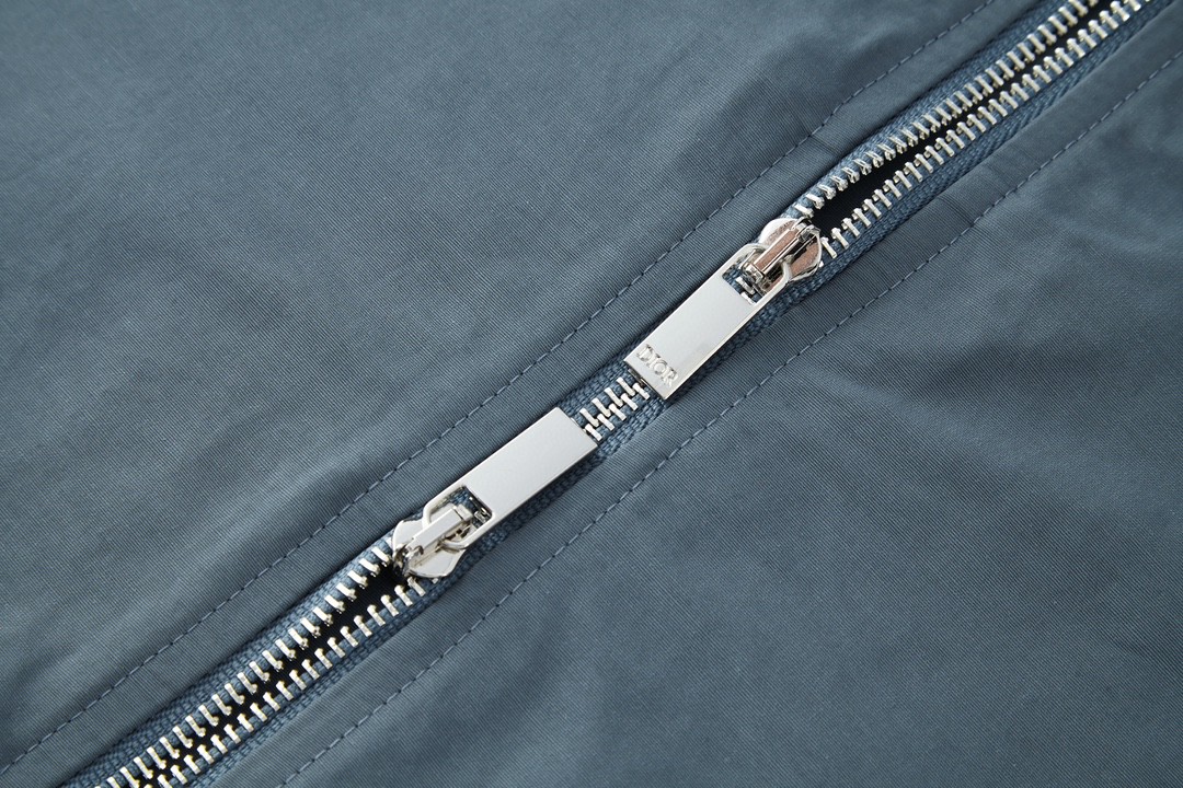 DIOR 迪奥 SS24 Logo字母贴布刺绣翻领拉链夹克 外套 长袖 灰色 493C518A5834-C885