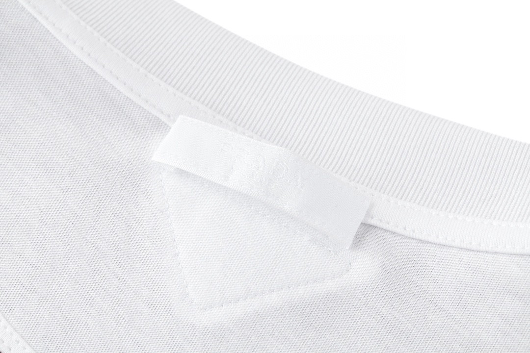 PRADA 普拉达 假两件徽标 圆领 短袖 T恤 红色