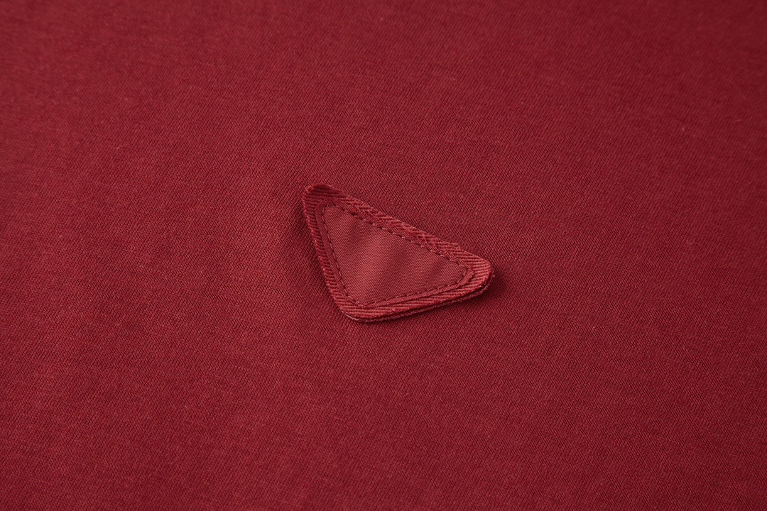 PRADA 普拉达 假两件徽标 圆领 短袖 T恤 红色