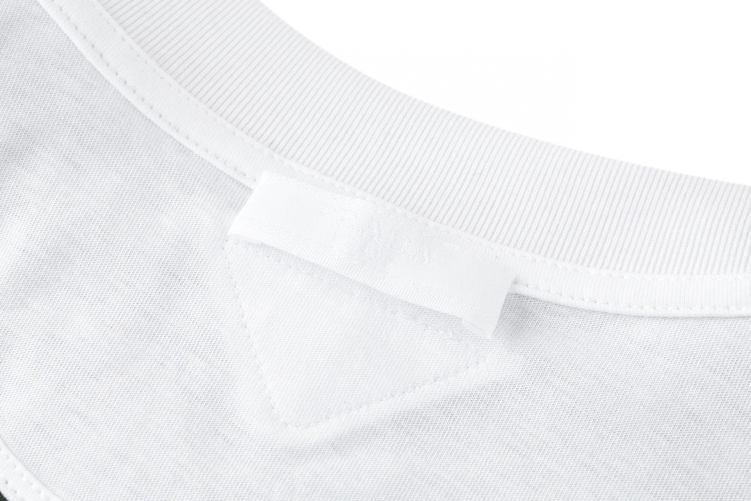 PRADA 普拉达 假两件徽标 圆领 短袖 T恤 绿色 