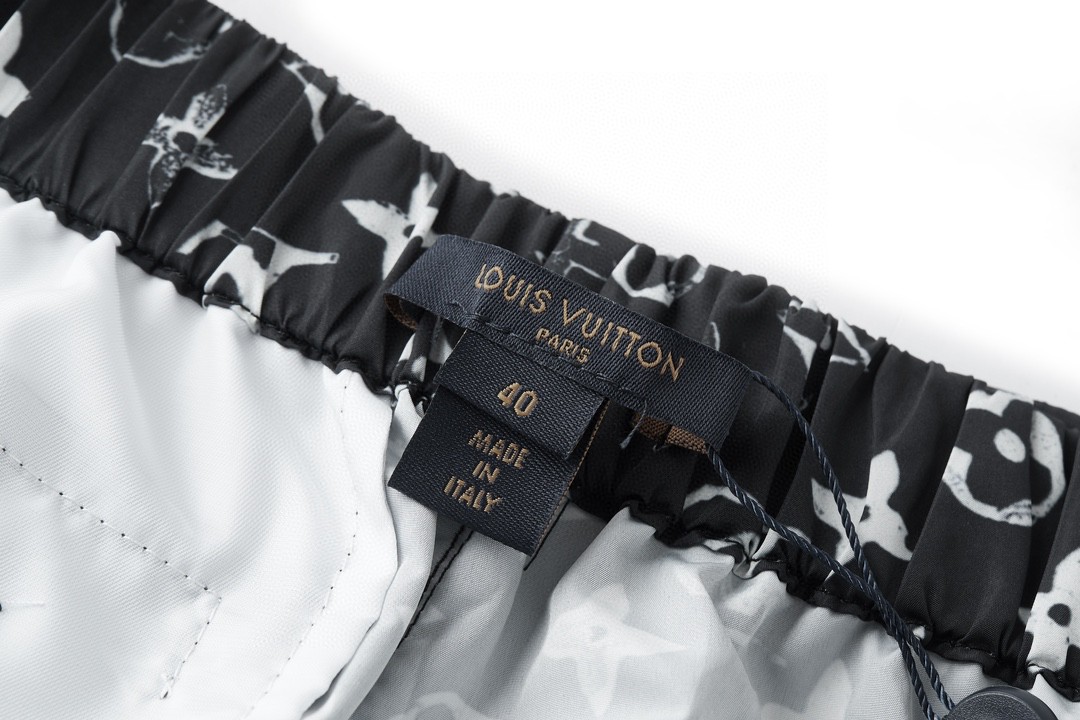 LOUIS VUITTON 路易威登 做旧老花运动裤 长裤 裤子 休闲裤 黑色 1A5TSH