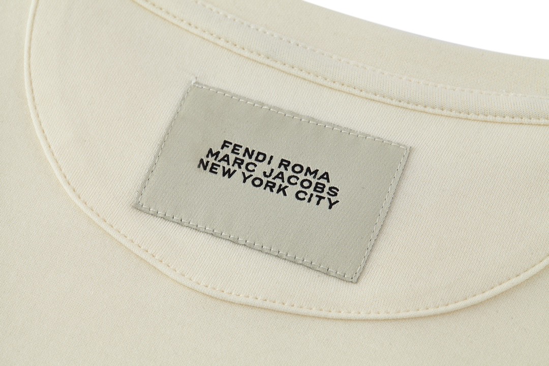 FENDI 芬迪 字母logo刺绣 T恤 短袖 上衣 夏款 米色