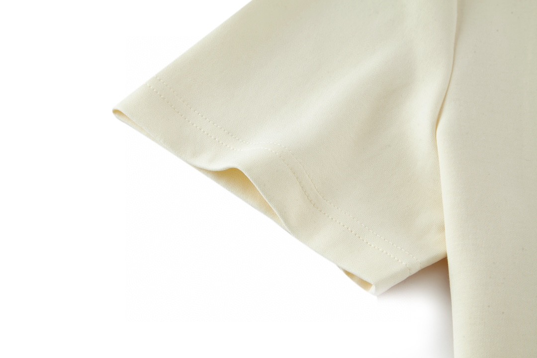 FENDI 芬迪 字母logo刺绣 T恤 短袖 上衣 夏款 米色