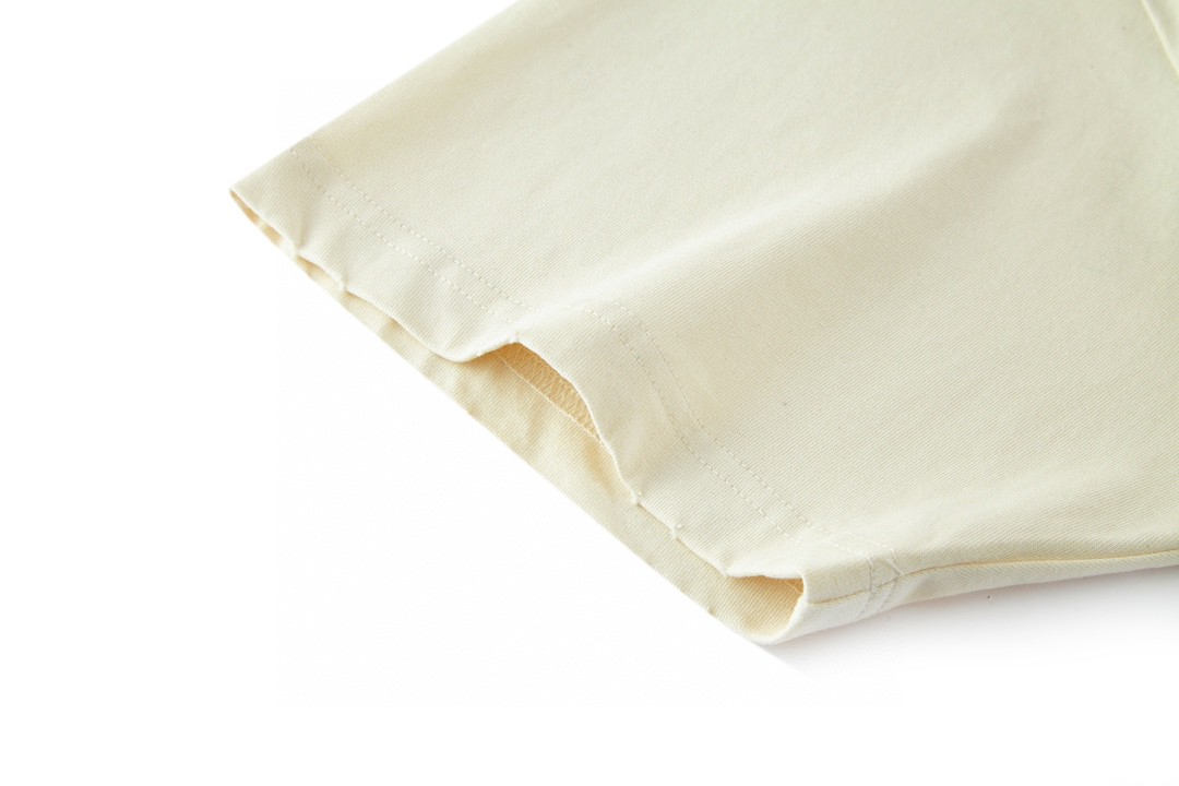 Balenciaga 巴黎世家 字母logo印花短袖 T恤 圆领 短款 夏季 米色