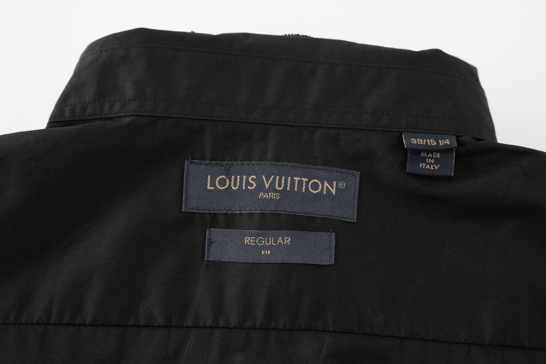 LOUIS VUITTON 路易威登 领口袖口烫钻衬衫 长袖 黑色 1AFJXE 