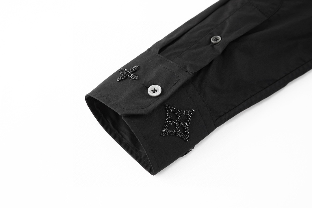 LOUIS VUITTON 路易威登 领口袖口烫钻衬衫 长袖 黑色 1AFJXE 