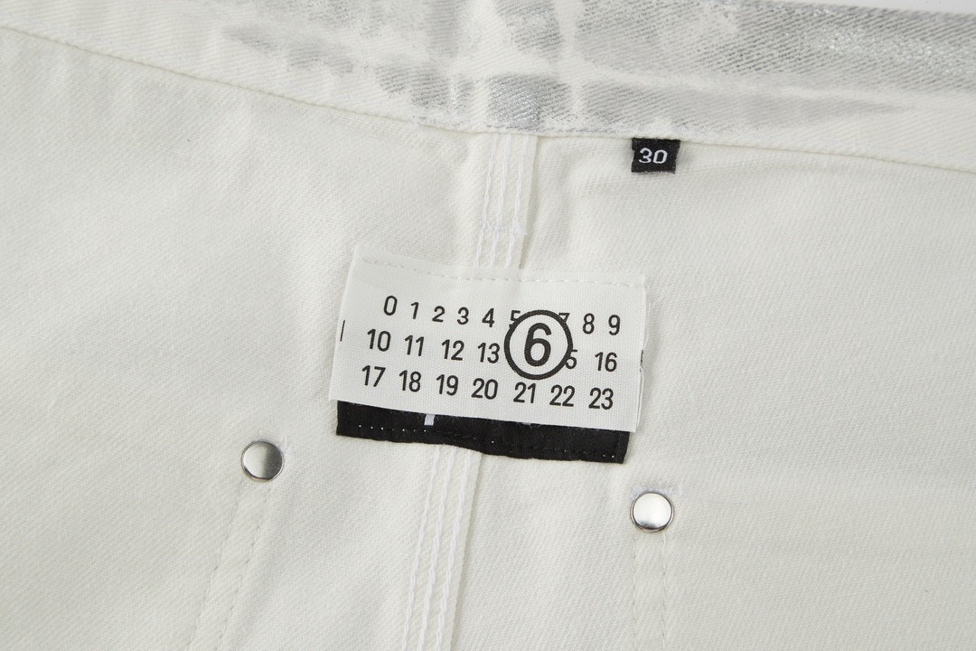 Supreme MM6 Maison Margiela 名款SS24WEEK7 FOIL DOUBLE KNEE PAINT 刷漆工艺铝箔金属牛仔裤 休闲裤 长裤 SUP-SS24-122