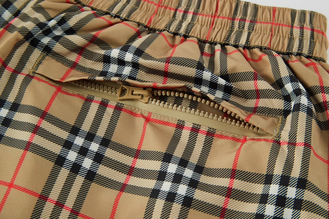 Burberry 巴宝莉 经典格纹短裤 裤子 休闲裤 卡其色 