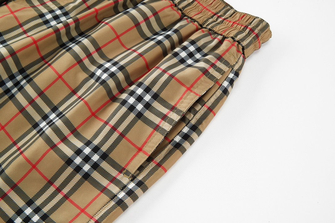 Burberry 巴宝莉 经典格纹短裤 裤子 休闲裤 卡其色 