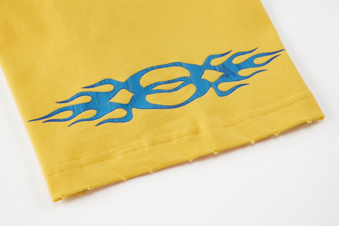 [Copy]Balenciaga 巴黎世家 破洞字母logo印花短袖 T恤 圆领 短款 夏季 粉色