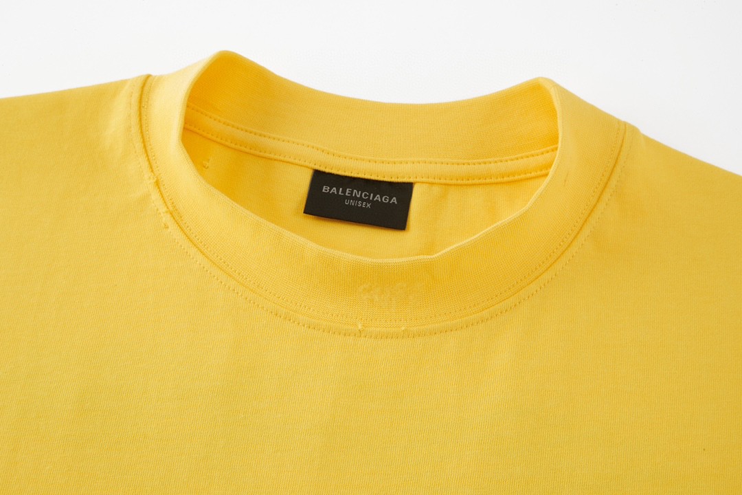 [Copy]Balenciaga 巴黎世家 破洞字母logo印花短袖 T恤 圆领 短款 夏季 粉色