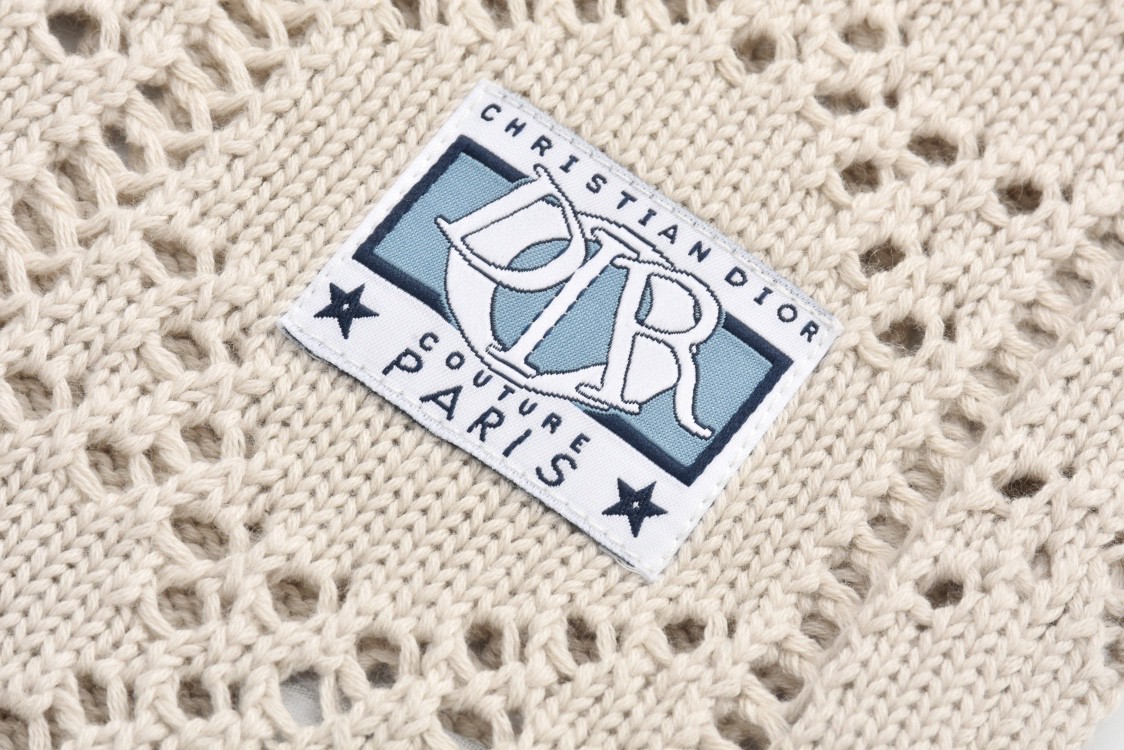 DIOR 迪奥 Logo字母贴花镂空翻领单排扣针织衫 衬衫 短袖 夏季 米色 493M530AT840-C080