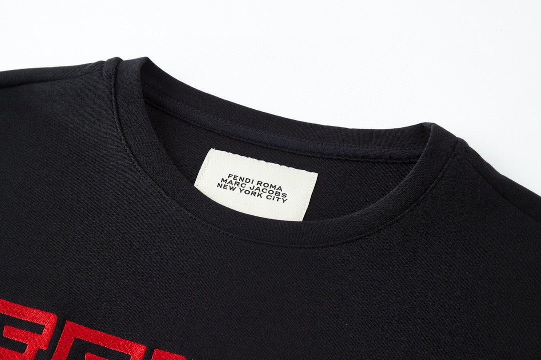 FENDI 芬迪 字母logo刺绣 T恤 短袖 上衣 夏款 黑色 FY0936ANG6F0QA1