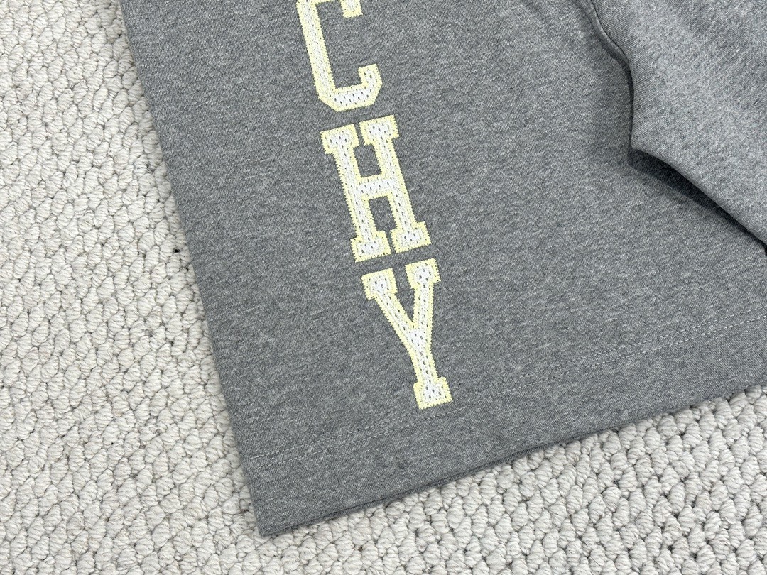 Givenchy 纪梵希 logo字母刺绣百慕大短裤 休闲裤 运动裤 灰色 BM515J3YMW-055