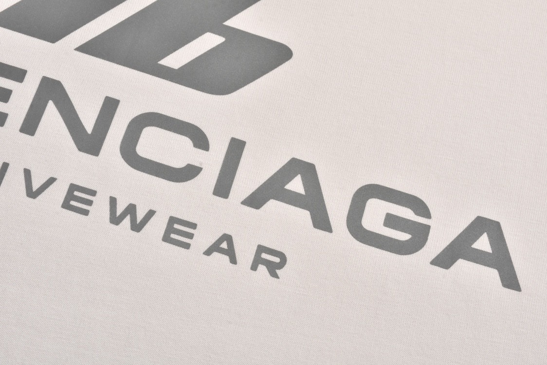 Balenciaga 巴黎世家 IB字母logo反光印花短袖 T恤 圆领 短款 夏季 灰白色