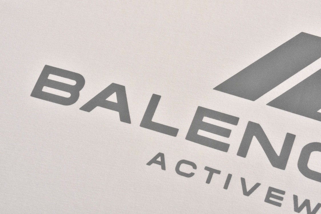 Balenciaga 巴黎世家 IB字母logo反光印花短袖 T恤 圆领 短款 夏季 灰白色