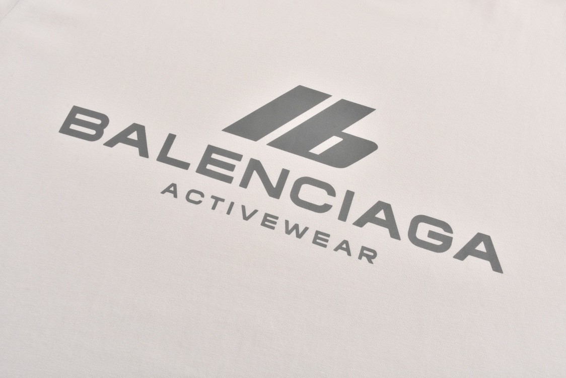 Balenciaga 巴黎世家 IB字母logo反光印花短袖 T恤 圆领 短款 夏季 灰白色