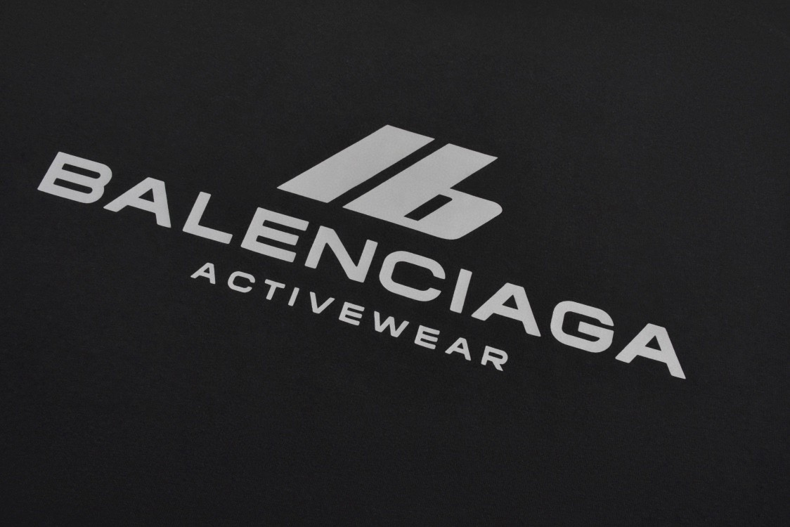 Balenciaga 巴黎世家 IB字母logo反光印花短袖 T恤 圆领 短款 夏季 黑色 