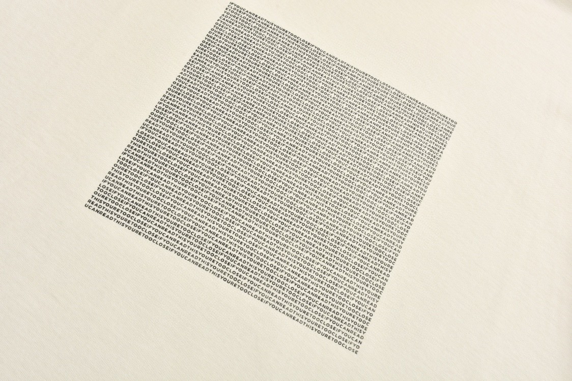 Balenciaga 巴黎世家 方块小字母短袖 T 恤 圆领 夏季 米白色