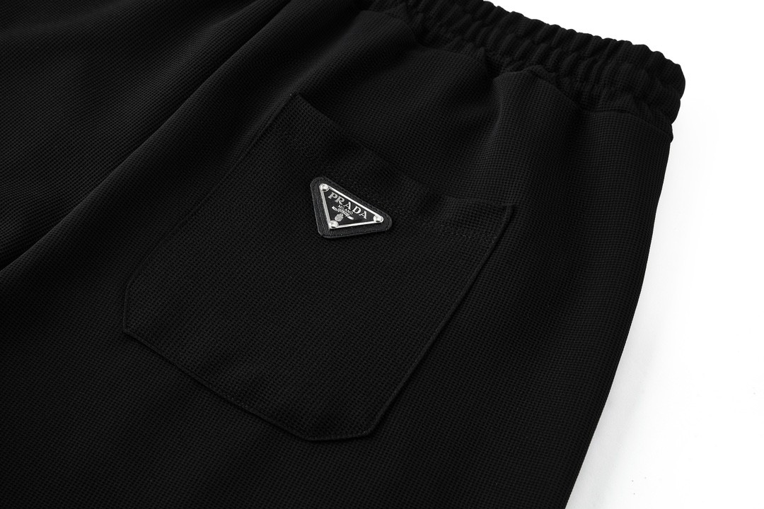 PRADA 普拉达 纯色华夫格抽绳休闲裤 运动裤 裤子 短裤 黑色 