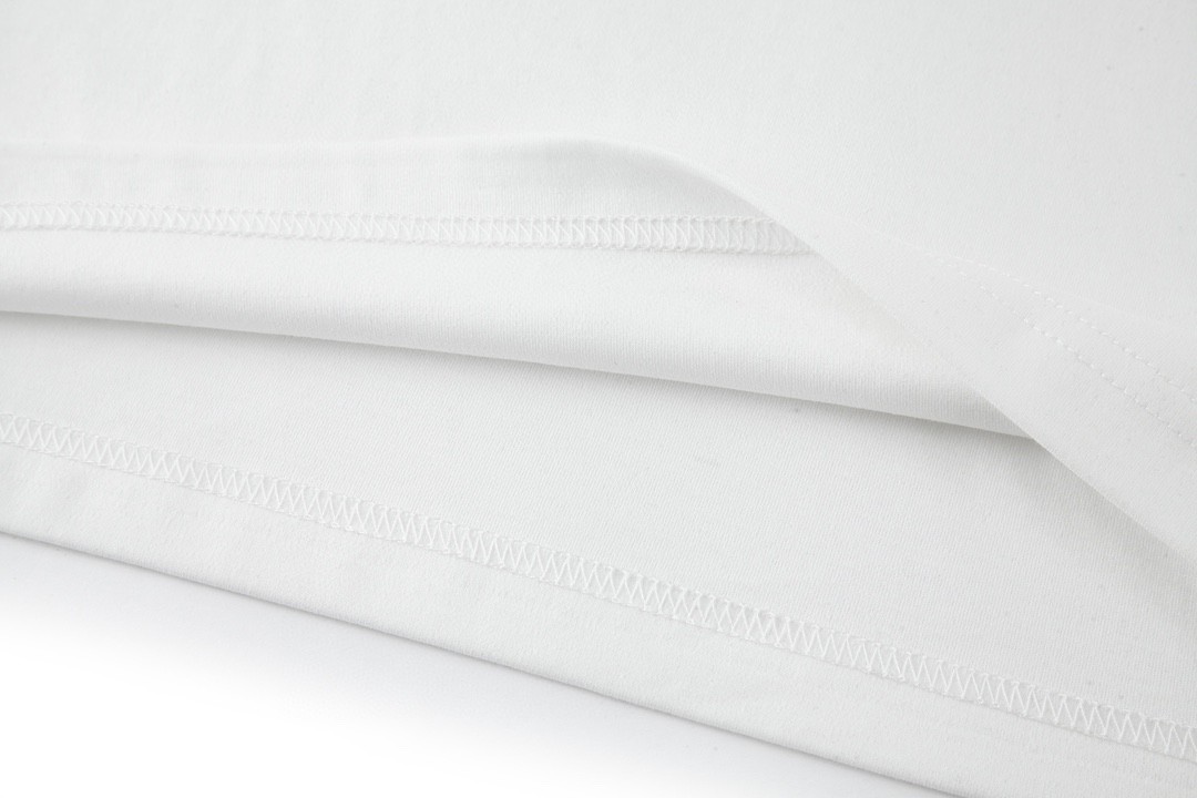 PRADA 普拉达 纯色尼龙口袋logo徽标 T恤 长袖 白色