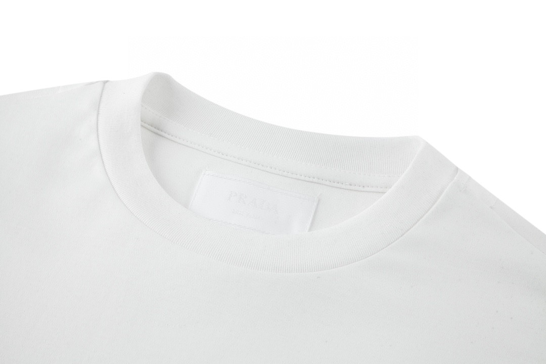 PRADA 普拉达 纯色尼龙口袋logo徽标 T恤 长袖 白色