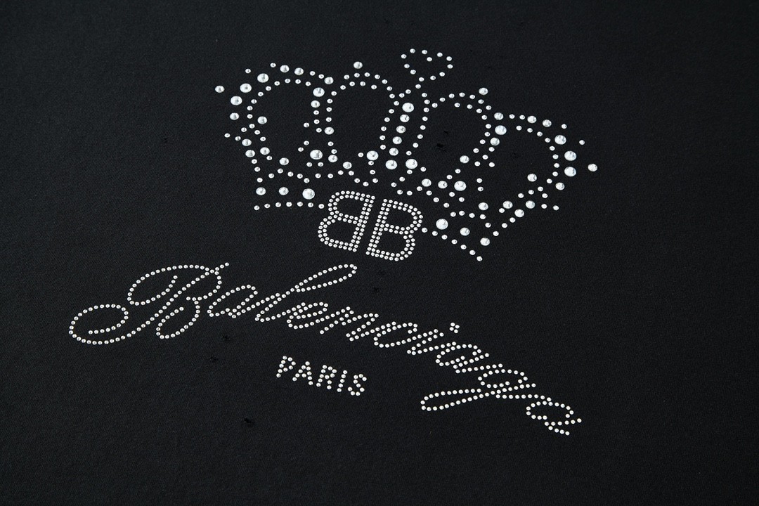 Balenciaga 巴黎世家 皇冠字母logo贴钻短袖 T恤 圆领 短款 夏季 黑色 764235TQVK91083