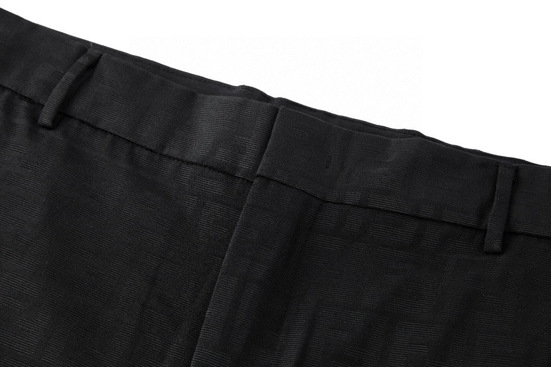 Fendi 芬迪 老花满印短裤 休闲裤 五分裤 黑色